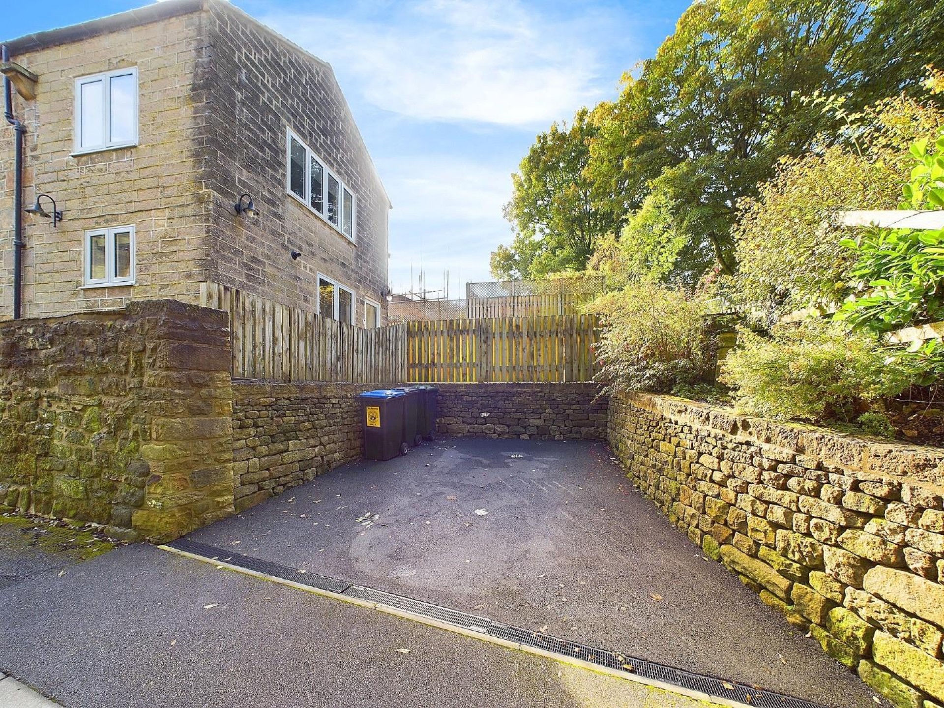 Images for Doone Cottage, Ladygrove Road, Two Dales,