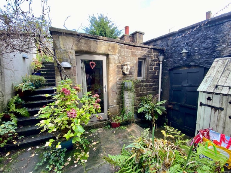 15 Market Place, Wirksworth