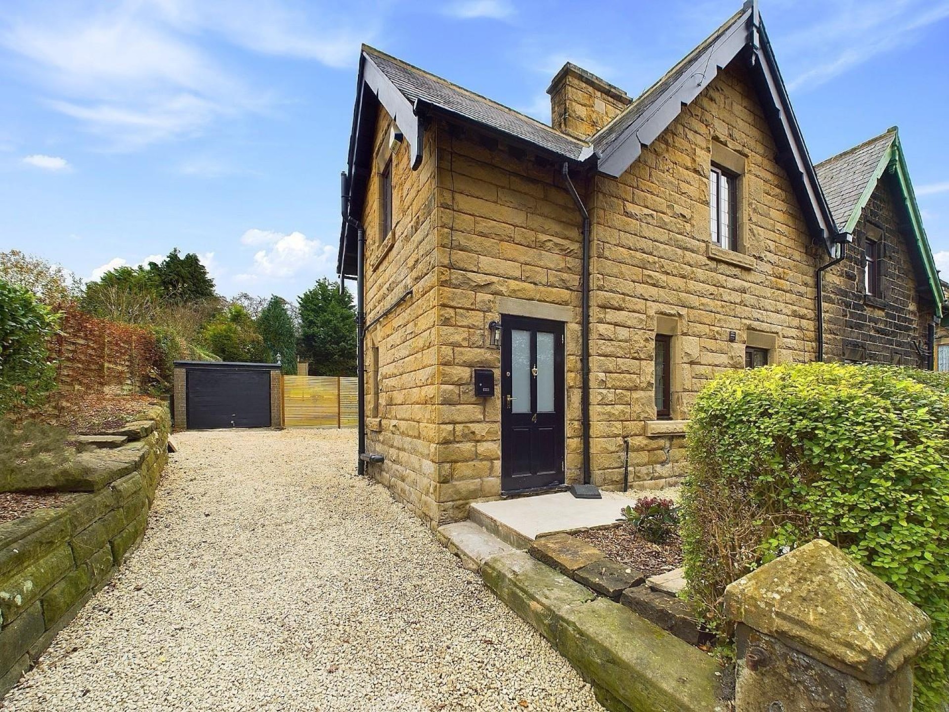 Images for 4 Church Road, Darley Dale