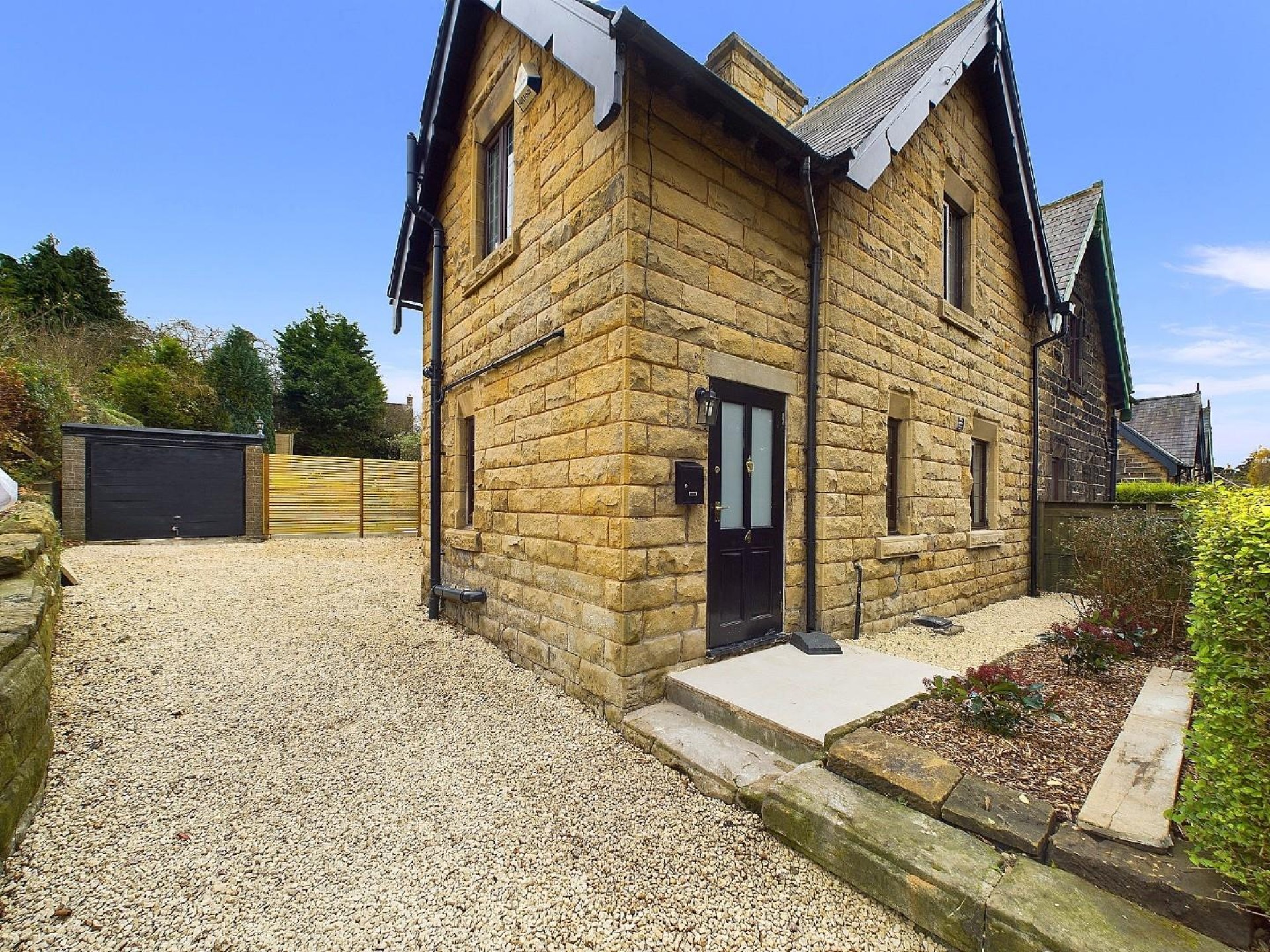 Images for 4 Church Road, Darley Dale